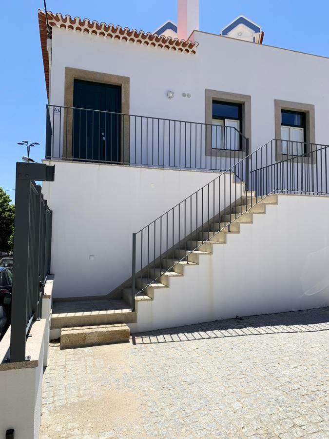 Charming House In Castelo Branco With Balcony & Private Parking Villa Exterior photo